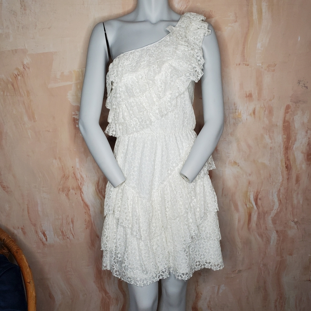 XS Chelsea & Violet Tiered Ruffle Lace Dress